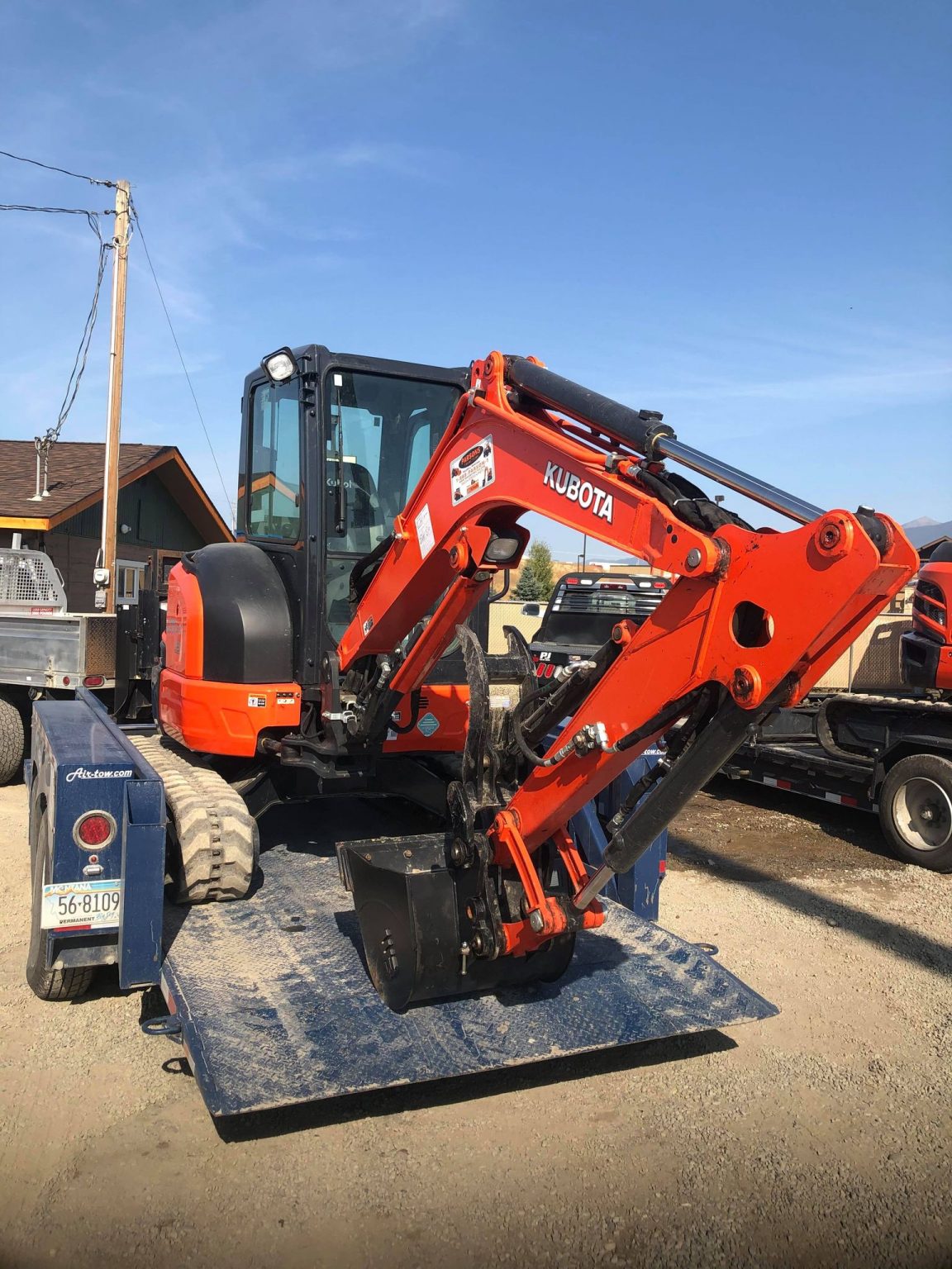 Kubota U Excavator With Enclosed Cab North Rentals